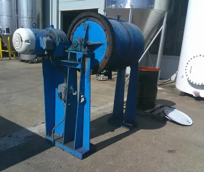SPC9320  Mill 27" OD x 37" long ball mill 5 hp, CS