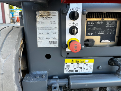 USED 2019 Skyjack SJ3219