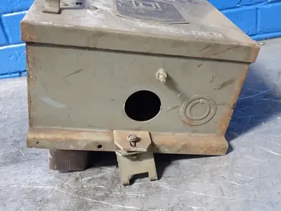 USED SQUARE D SD9353