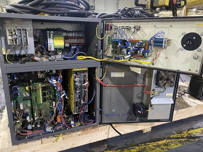 USED FANUC ArcMate 100iC/6L + R-30iA
