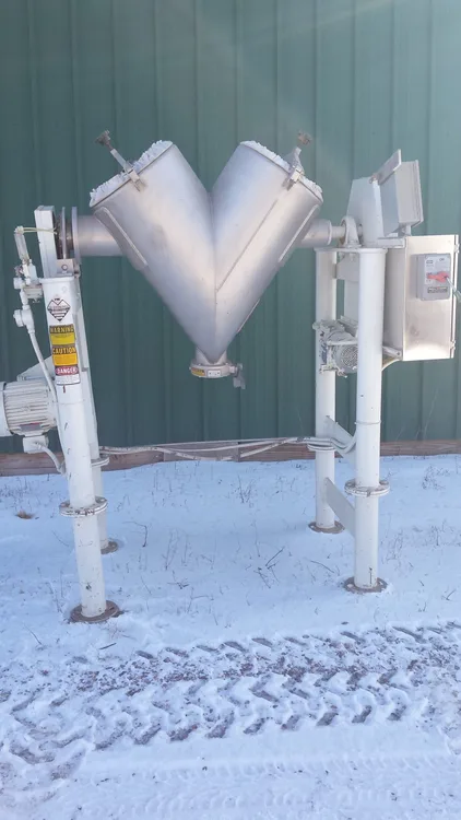Used _UNKNOWN_ _UNKNOWN_ Double Cone - V Mixers Minnesota US | A&I Equipment #1317766