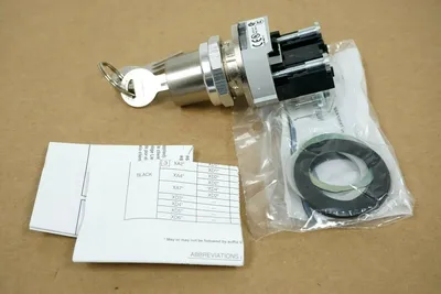 NEW ALLEN BRADLEY 800T-H3219A SER.T 30MM SELECTOR SWITCH 800T PB 800TH3219A