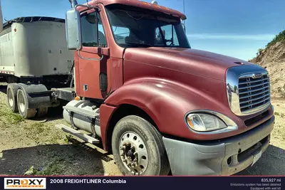 Used 2008 FREIGHTLINER COLUMBIA Conventional trucks Wisconsin US | Proxy Equipment #1385052