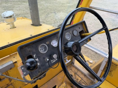USED ALLIS CHALMERS 715 SERIES B BACKHOE