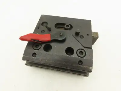 Used AMADA _UNKNOWN_ Die Holders Indiana US | Arrow Industrial #1250894