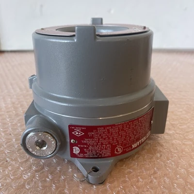 NEW Hubbell HKGL-1007