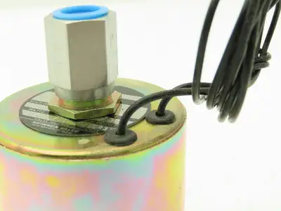Honeywell Skinner V5H66500 Solenoid Valve 2-Way NO 24VDC 500 PSI 1/4" NPT