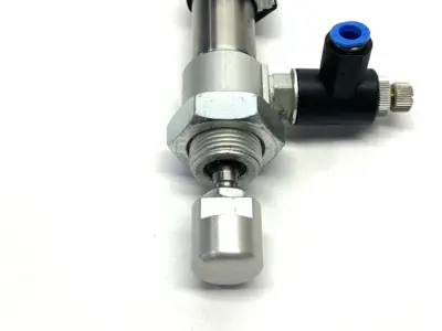 Used Festo ISO Cylinder 20mm Bore 220mm Stroke M8 Thread 193990 Pneumatic Cylinders Michigan US | Maverick Industrial Sales #1487247