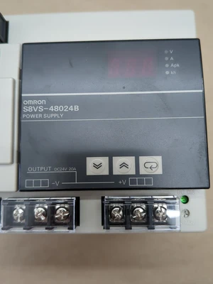USED Omron S8VS-48024B