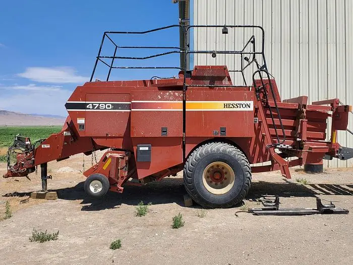Used 2005 HESSTON 4790 Square Balers Oregon US | Berry Machinery #911069