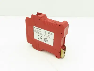 Allen Bradley 440R-D23171 Guardmaster MSR125HP Safety Relay Unit 24VDC Lot of 2