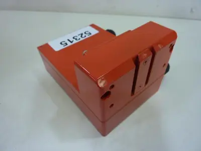 USED LEUZE MA 10 120