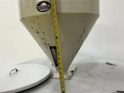 METAL FABRICATOR Hopper Used