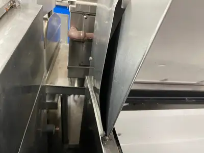 Used True Used True TSSU-72-30M 72" Commercial Refrigerated Sandwich/Salad Prep Table 115V Food Prep Tables Illinois US | Falcon Restaurant Supply #1376401
