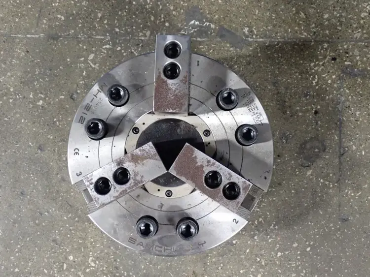 Used SAMCHULLY MH212 Chucks Ohio US | HGR 24 #927789