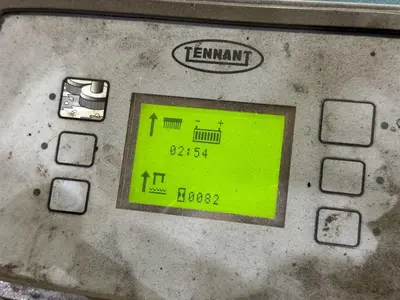 USED TENNANT 7300