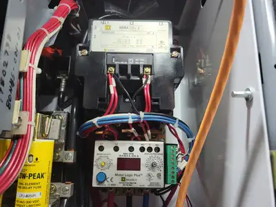 USED SQUARE D MODEL 6