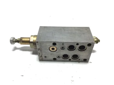 Vickers DGMX-7-PP-BH-20 Hydraulic Flow Control Valve