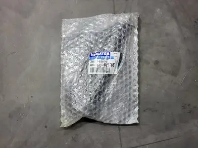 NEW KOMATSU 01011-63090