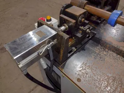 DURAFLEX MANDREL TYPE PIPE CUTTING MACHINE: STOCK #19328