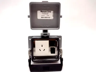 DCH1-RJ45-R-32 | Mencom  Panel Interface Connector With China 10AMP Outlet RJ45 3A - New Other