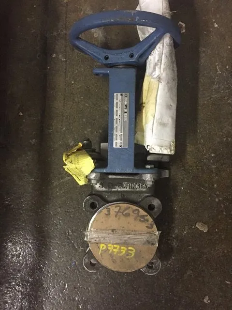 Dezurik 3" Knife Gate Valve Hand Wheel Operated