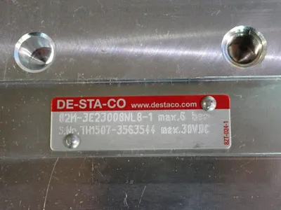 USED DESTACO 82M3E23008NL81