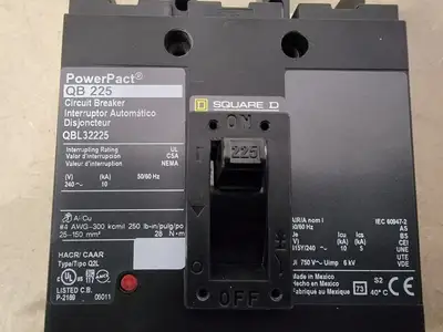 USED SQUARE D QBL32225