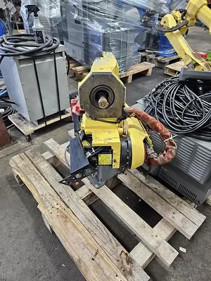 USED 2013 FANUC ARCMATE 100IC/6L