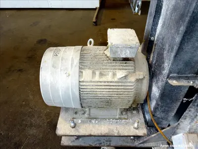 USED SHARPLES P3000