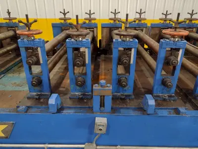 17 STAND X 4" X 48" B&K MODEL #2B-35 RAFTED ROLLFORMER: STOCK #18127