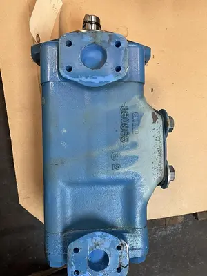 USED VICKERS 4535V-60-A30-1AA1-2181