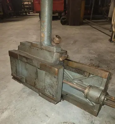 USED CLAUSING 15746