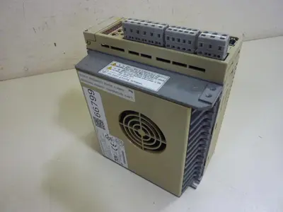 USED YASKAWA ELECTRIC SGDH-08AE