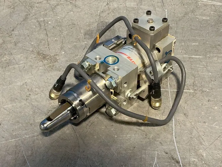Used TAIYO R78LNDH195VJCYF203YB41102 Pumps Ohio US | HGR 24 #1296875