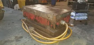 6'' x 12'' Magnetic Chuck w/o Controller, Mounted on Tilting Frame, 110v 1ph
