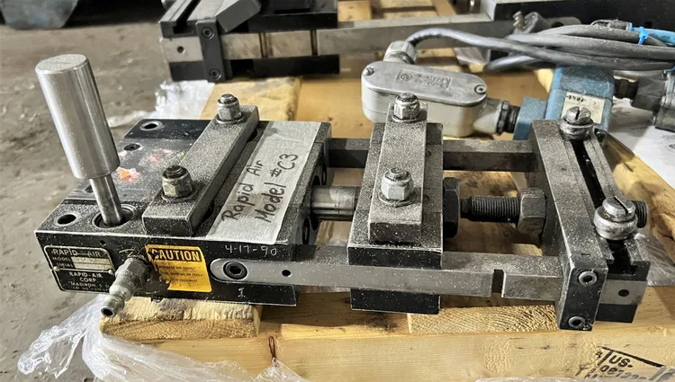 Used RAPID-AIR C3 Slide Type Feeders Michigan US | Alma Machinery #1224969