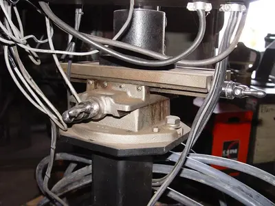 USED 1990 AVERY 500-HD