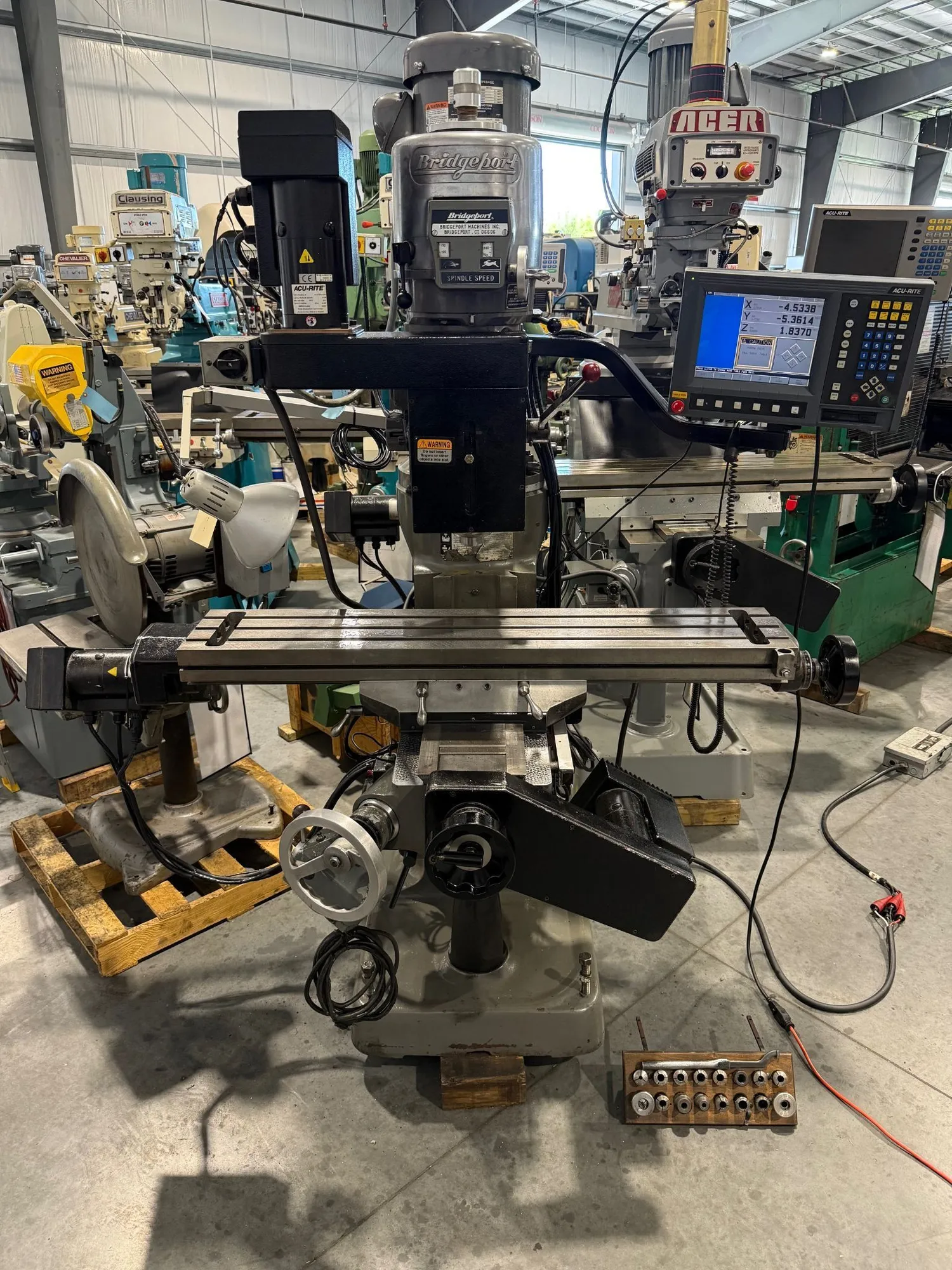 USED 1998 BRIDGEPORT SERIES 1