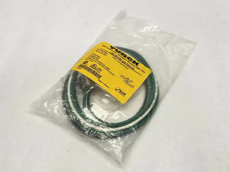 New | in-Stock TURCK ACTUATOR SENSOR RECEPTACLE 7/8" MALE 3-PIN 1M U5202-02 Valves/Fittings | Maverick Industrial Sales #1101814