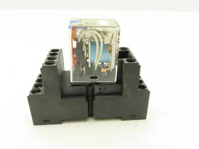 Omron MY4IN | PYF 14-ESN-B Relay | Base 24VDC Coil Lot of 15