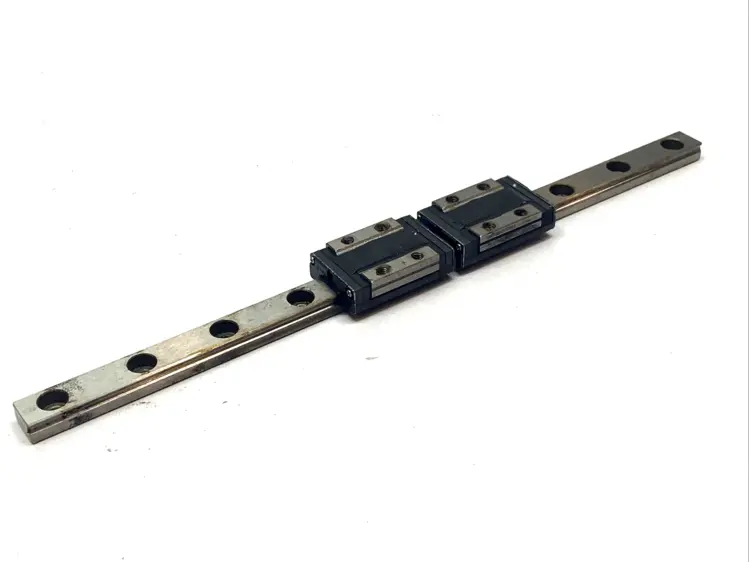 Used THK 2X LINEAR GUIDE BLOCK W/ 190MM RAIL Linear Guides Michigan US | Maverick Industrial Sales #1092257