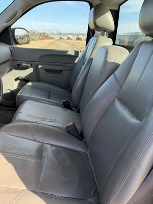 USED 2011 GMC 2500 HD