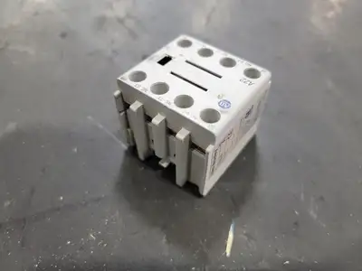 USED ALLEN-BRADLEY 100-F