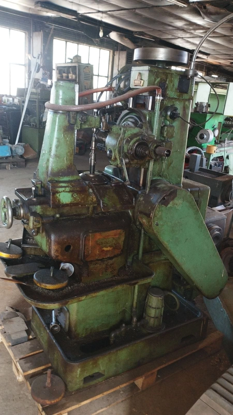 WMW MODUL Gear Hobber, in working order, visible under power