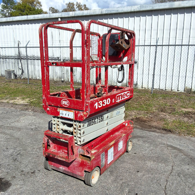 USED 2017 MEC 1330SE