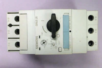 USED SIEMENS 3RV1031--4EA10