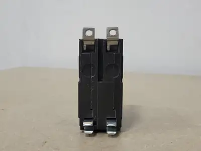 USED SQUARE D QOB250