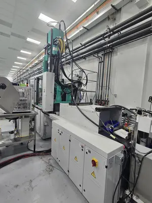 2014 ARBURG 520V-1600-800 VERTICAL CLAMP Injection Molding Horizontal/Vertical | Machinery Network (8)