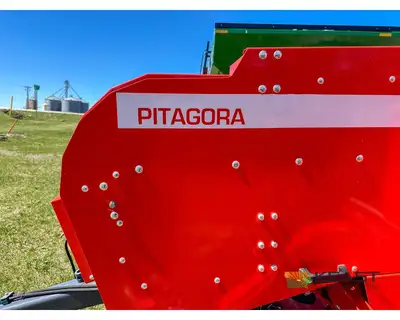 Used MASCHIO _UNKNOWN_ Square Balers Iowa US | Keast Enterprises #1360369